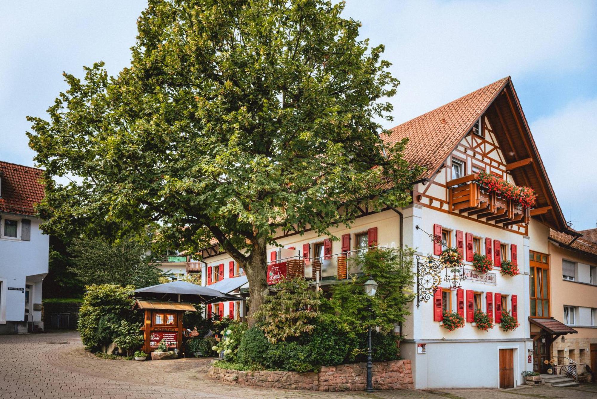 Landgasthaus Zur Linde, Neusatz 불 외부 사진